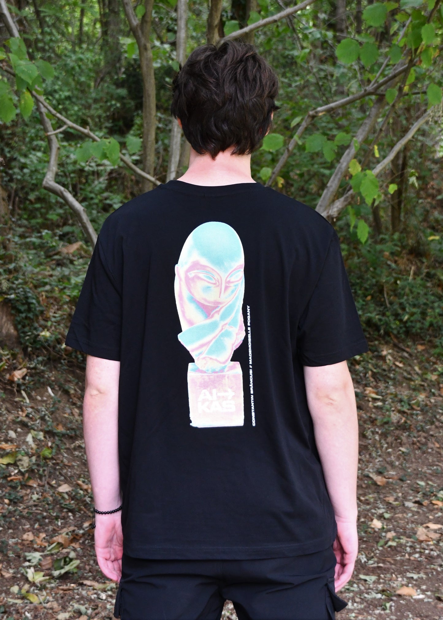 Sculpture Tee